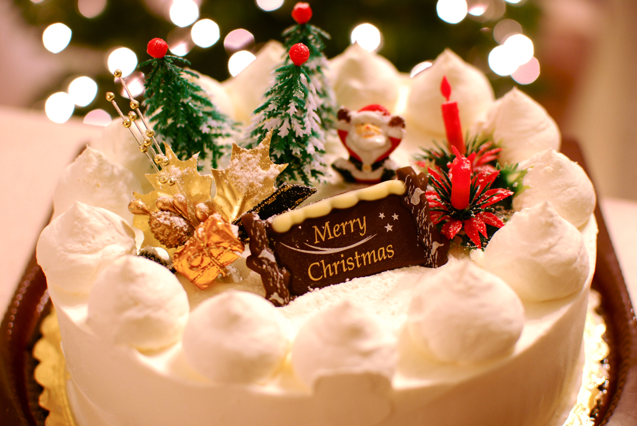 Happy Holidays クリスマスケーキの思い出 夢を紡ぐくらし